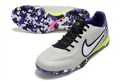 Nike Phantom GT Turf™